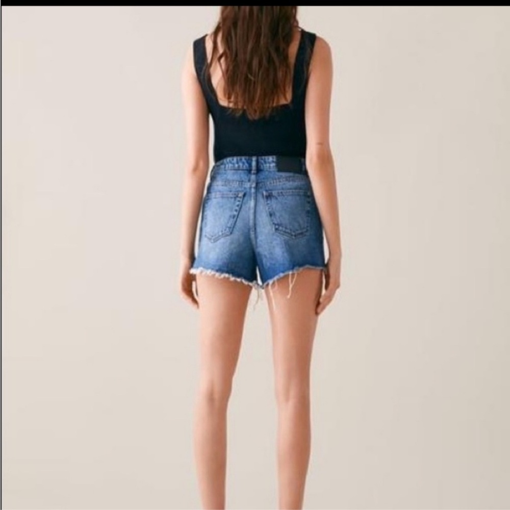 Zara blue denim jean shorts